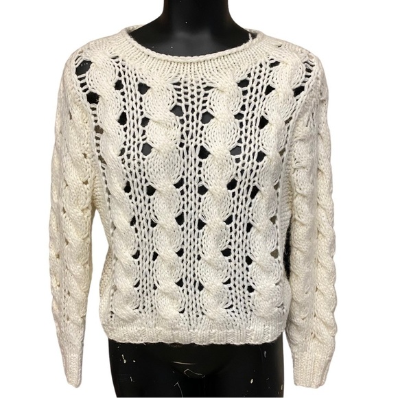 Willow & Clay Ivory Chunky Cable Knit Sweater - Picture 1 of 7
